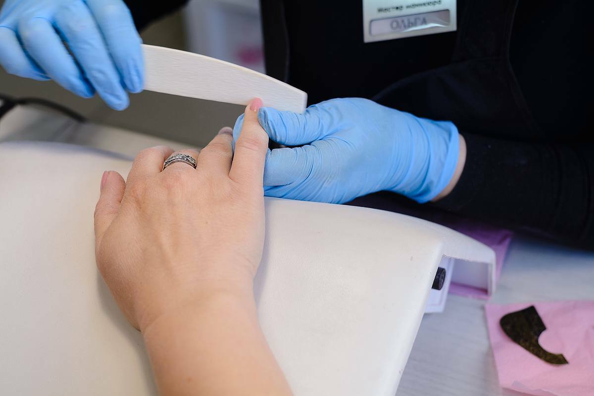 Маникюр и педикюр